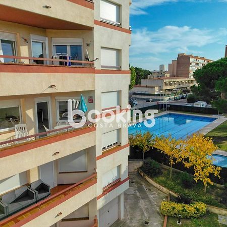 Vall De Ribes Apartament Per 4 Persones Amb Piscina Comunitaria, A Prop De Port D'Aro Castell-Castell-Platja d'Aro Extérieur photo