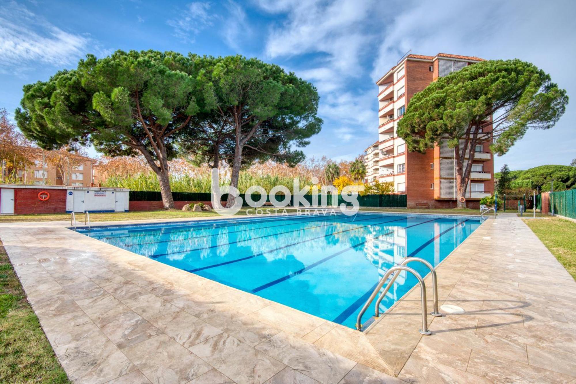 Vall De Ribes Apartament Per 4 Persones Amb Piscina Comunitaria, A Prop De Port D'Aro Castell-Castell-Platja d'Aro Extérieur photo