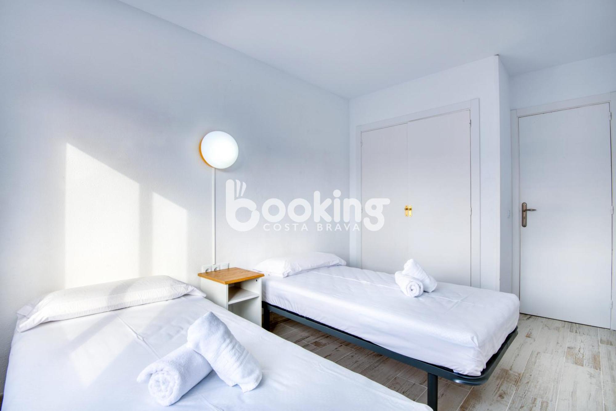 Vall De Ribes Apartament Per 4 Persones Amb Piscina Comunitaria, A Prop De Port D'Aro Castell-Castell-Platja d'Aro Extérieur photo